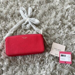 NWT Kate Spade Wallet on Chain